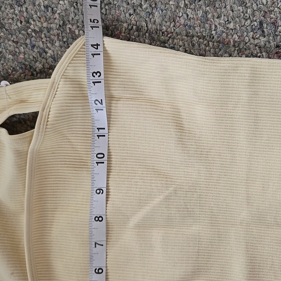 NWOT Square Neck Sleeveless Ribbed Seamless Stretch Fitted Bodysuit Cream Sz XL - Picture 7 of 9